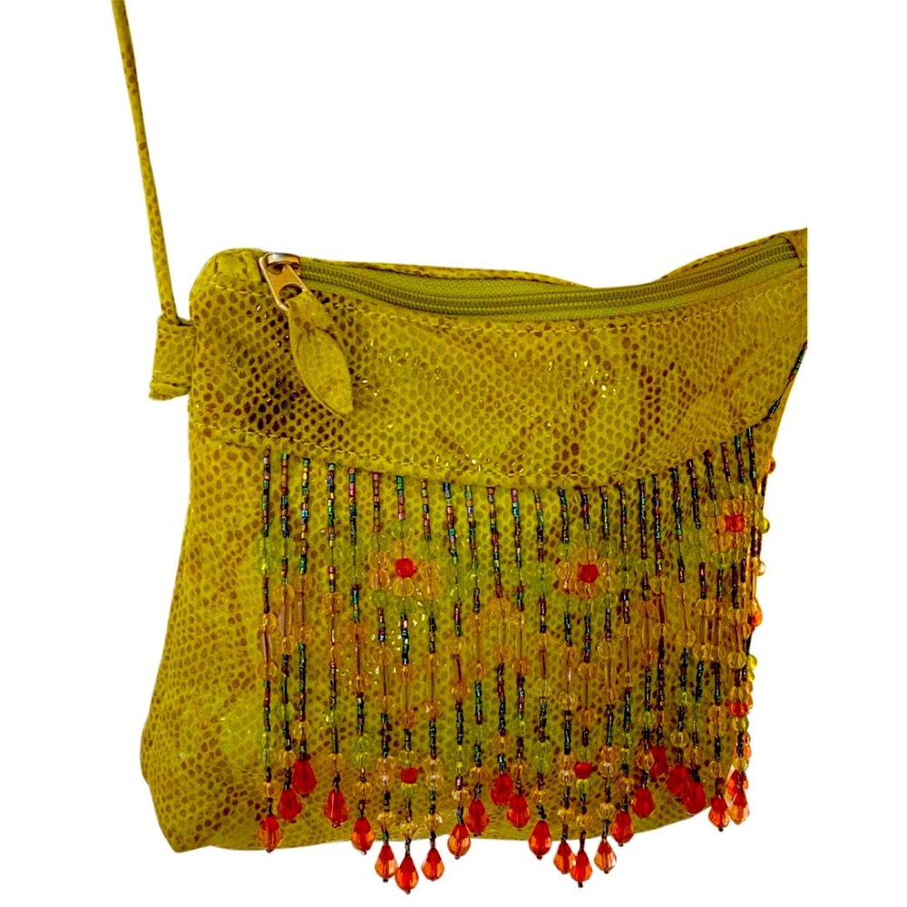 Green crossbody fringe beaded bag (cache)